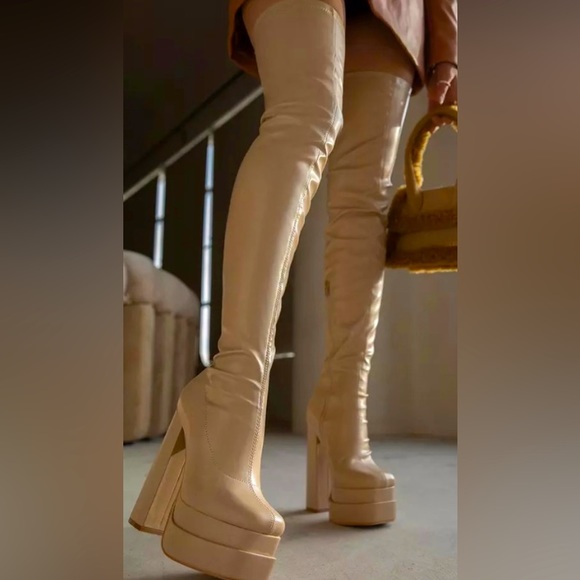 NEW VERSACE STYLE DOUBLE PLATFORM THIGH HIGH BOOTS! - Picture 2 of 3